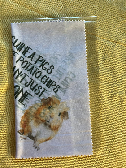 Brillendoekje ~ cavia met tekst